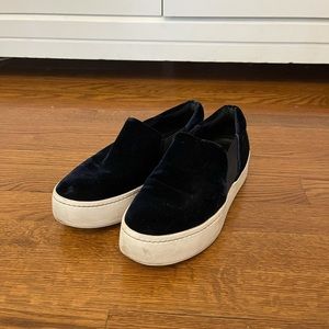Vince navy platform slip ons